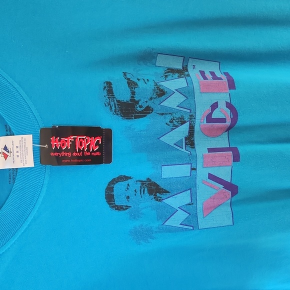 Hot Topic Miami Vice Retro 80s Tee t-shirt Sz Medium M unisex - Picture 2 of 4